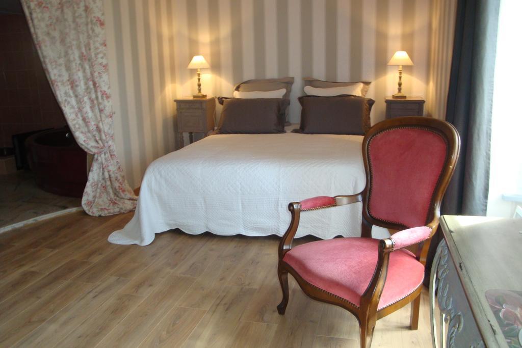 Bed and Breakfast Au Jardin D'Eloise Tremereuc Exterior foto