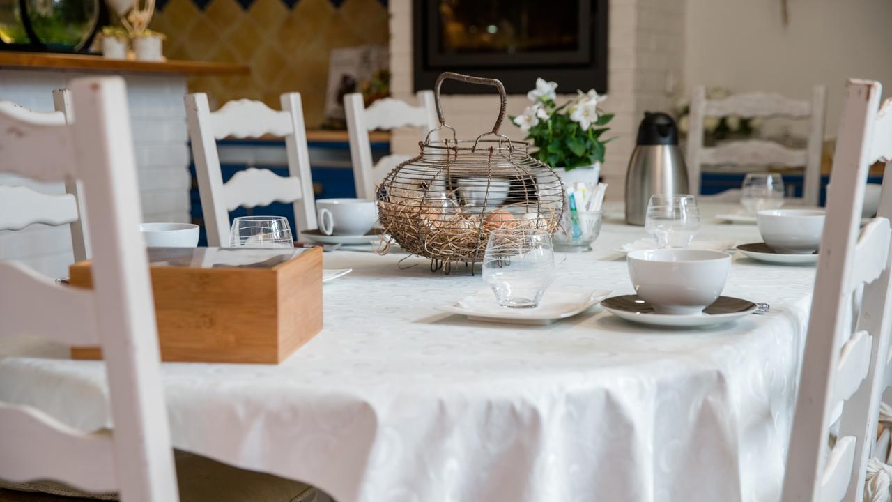 Bed and Breakfast Au Jardin D'Eloise Tremereuc Exterior foto