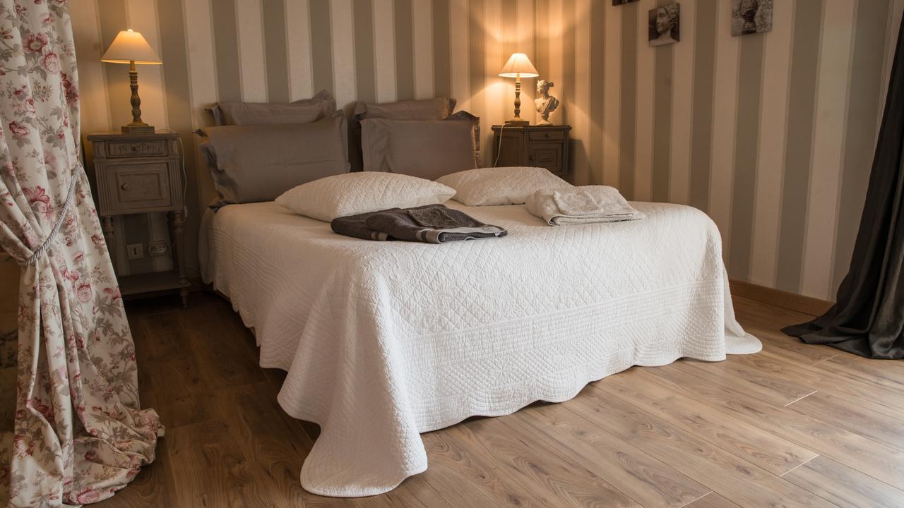 Bed and Breakfast Au Jardin D'Eloise Tremereuc Exterior foto